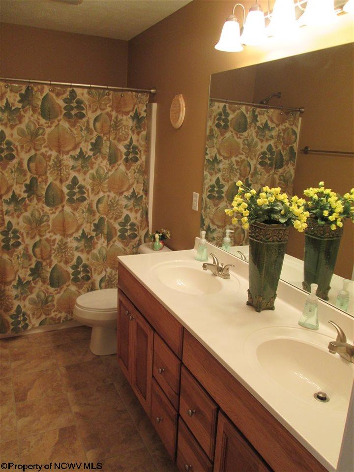 18 Amber Ridge Morgantown, WV 26508 - Photo 11 of 14 Gallery Image 11