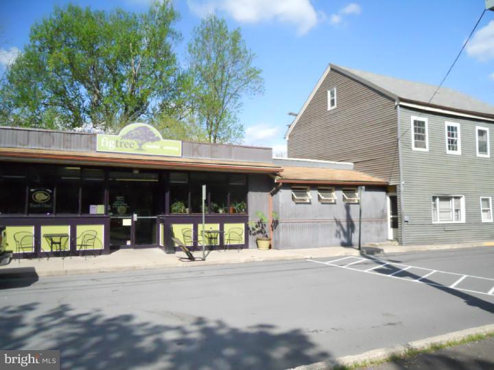 711 Durham Road Riegelsville, PA 18077 - Photo 2 of 12