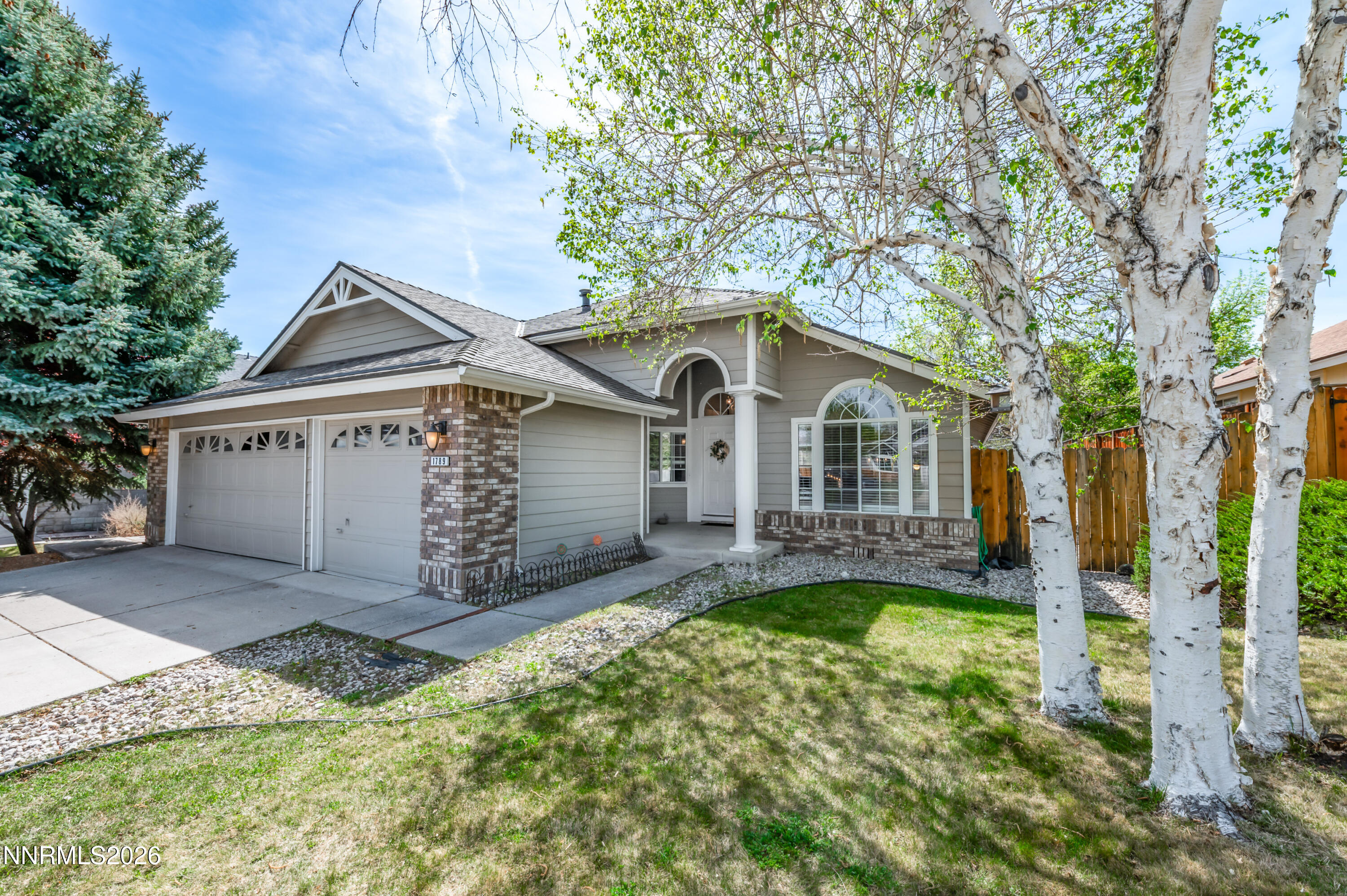 1789 Lakeland Hills Drive Reno, NV 89523 - Photo 3 of 43 LL-1016