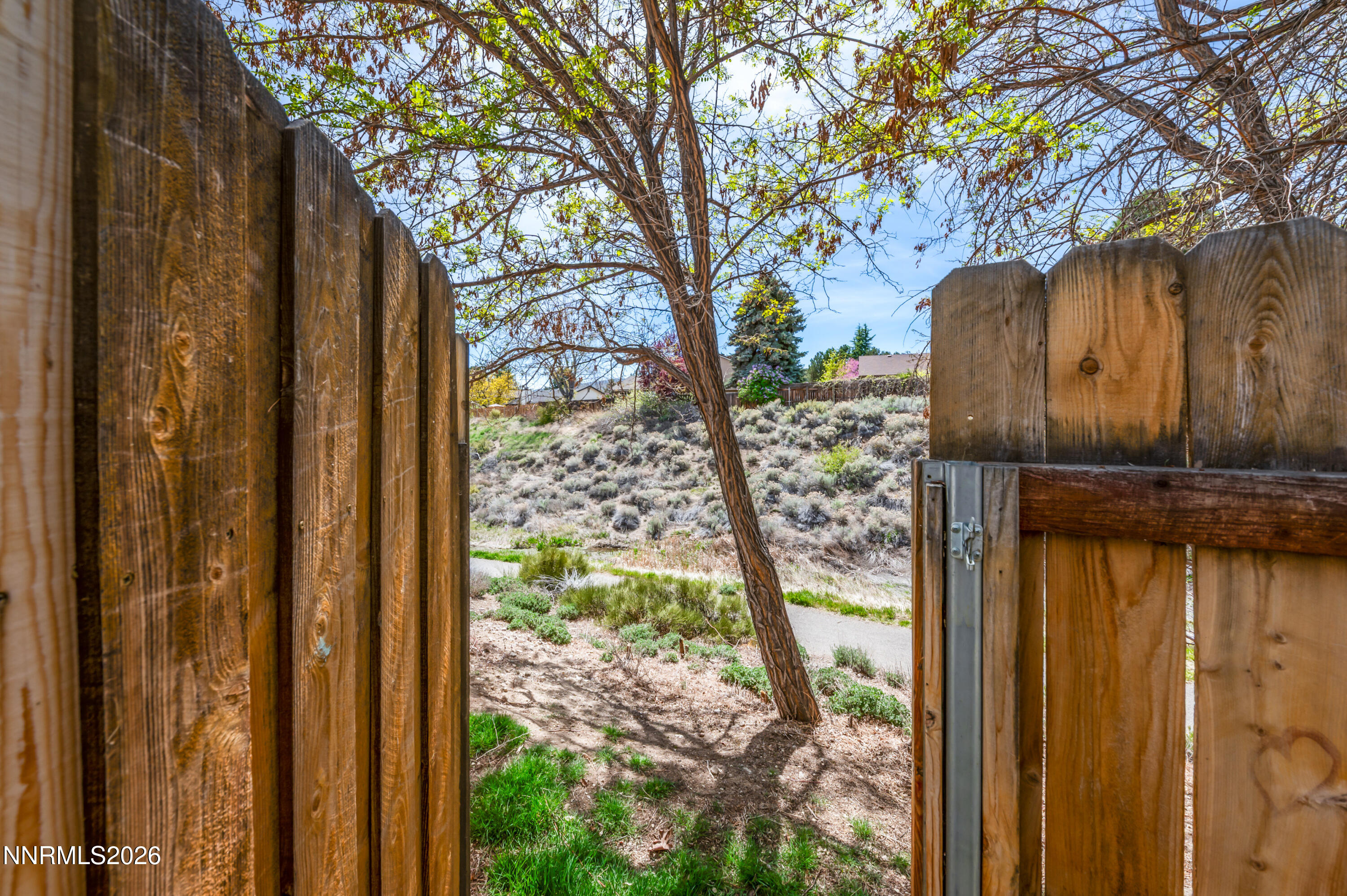 1789 Lakeland Hills Drive Reno, NV 89523 - Photo 42 of 43 LL-1054