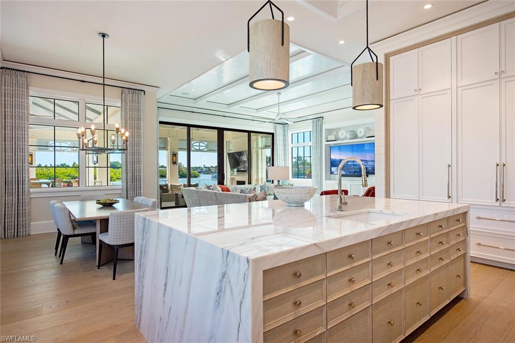 3777 Gordon Drive Naples, FL 34102 - Photo 15 of 50