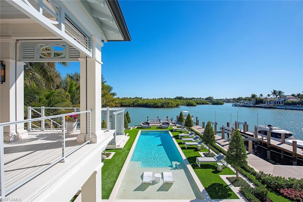 3777 Gordon Drive Naples, FL 34102 - Photo 38 of 50