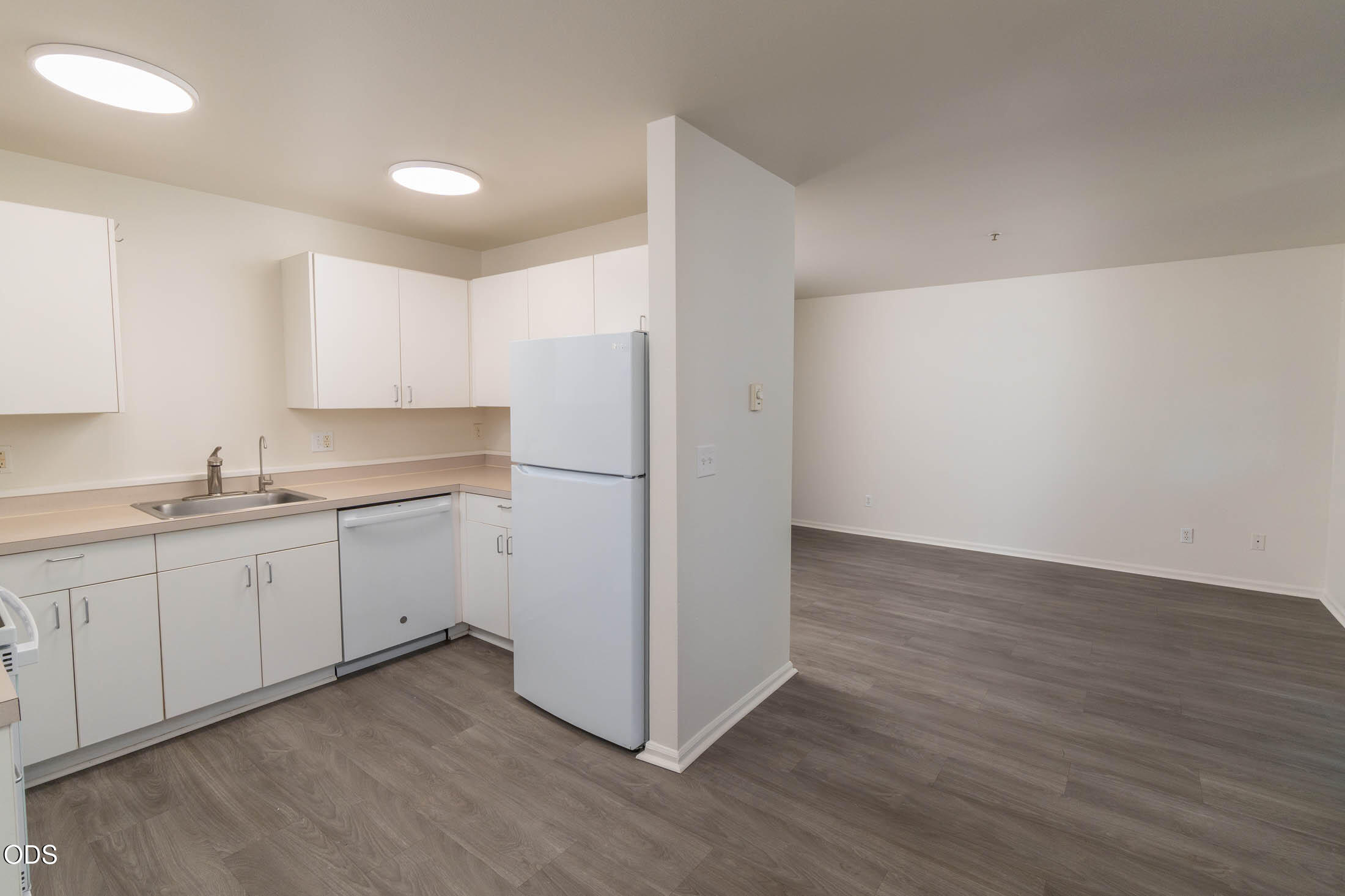 1031 Southeast 4th Street, Unit 23 Bend, OR 97702 - Photo 3 of 24