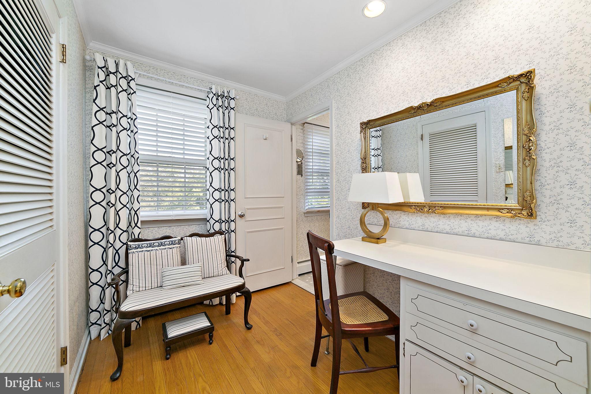 48 Old Covered Bridge Road Newtown Square, PA 19073 - Photo 22 of 41 Master Bedroom Dressing Area - Walk in Closet