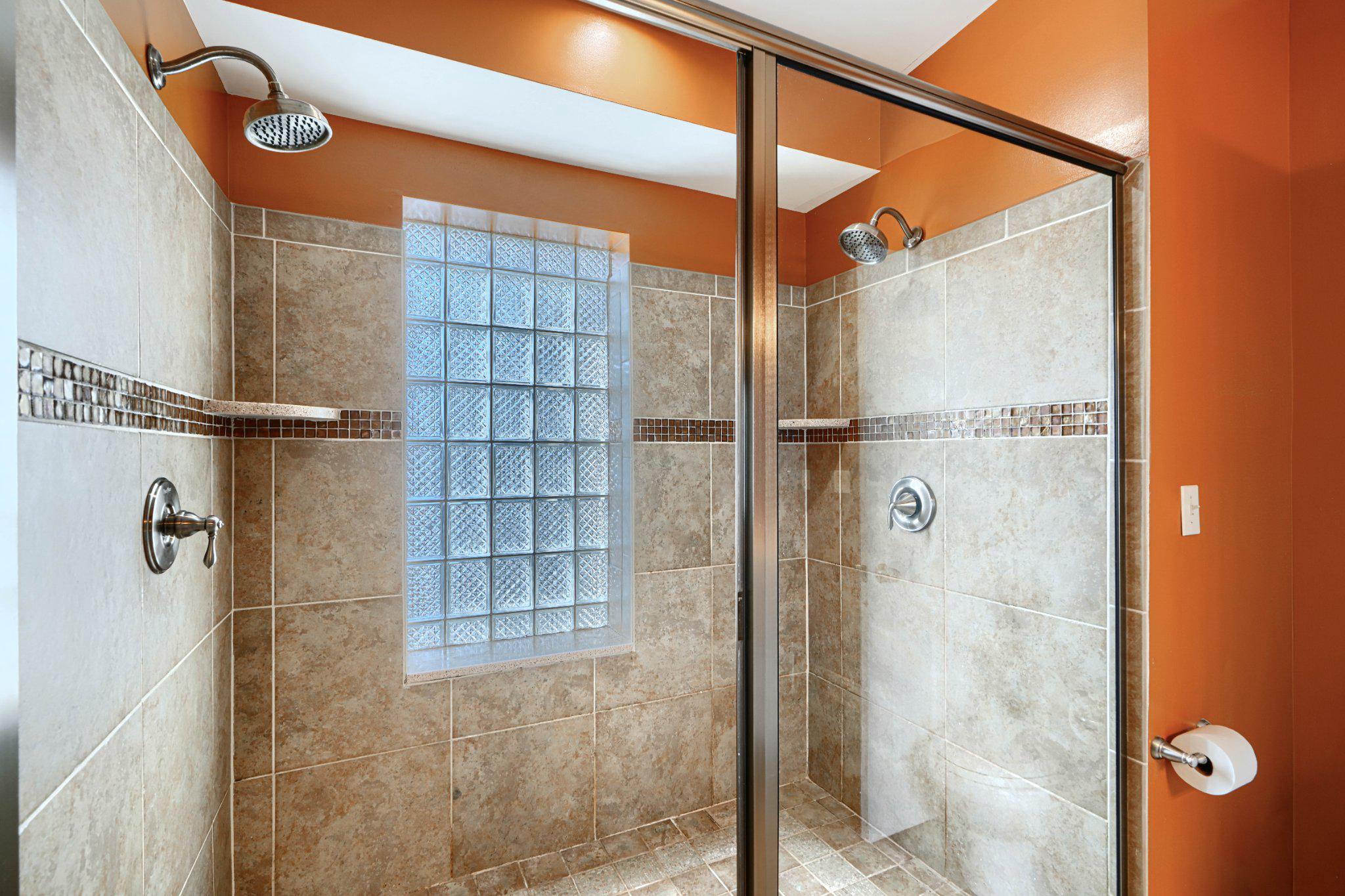 232 South Ann Street Baltimore, MD 21231 - Photo 39 of 62 3rd Floor Bathroom with a large 2-person shower