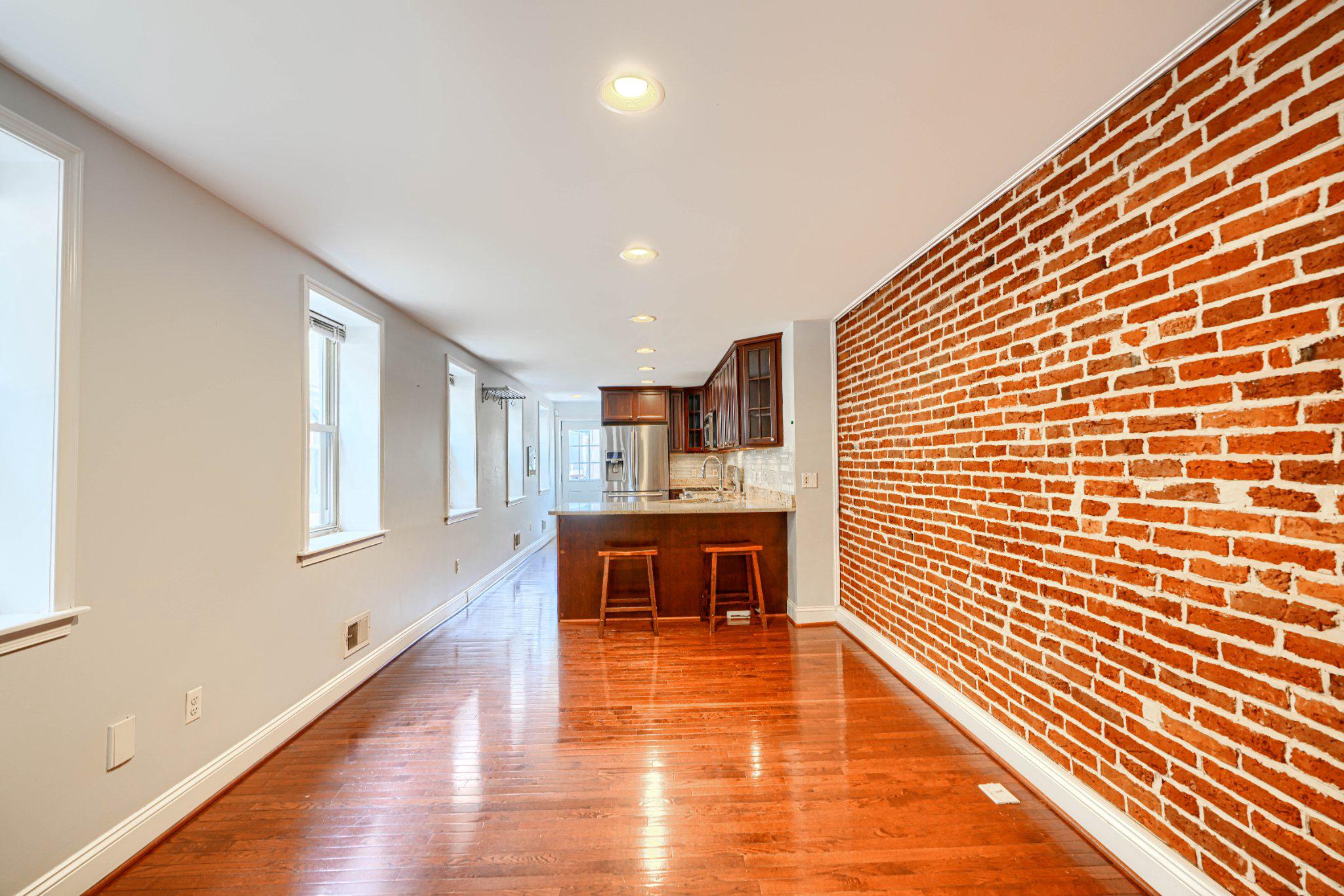 232 South Ann Street Baltimore, MD 21231 - Photo 7 of 62 Dining Room with lots of natural light