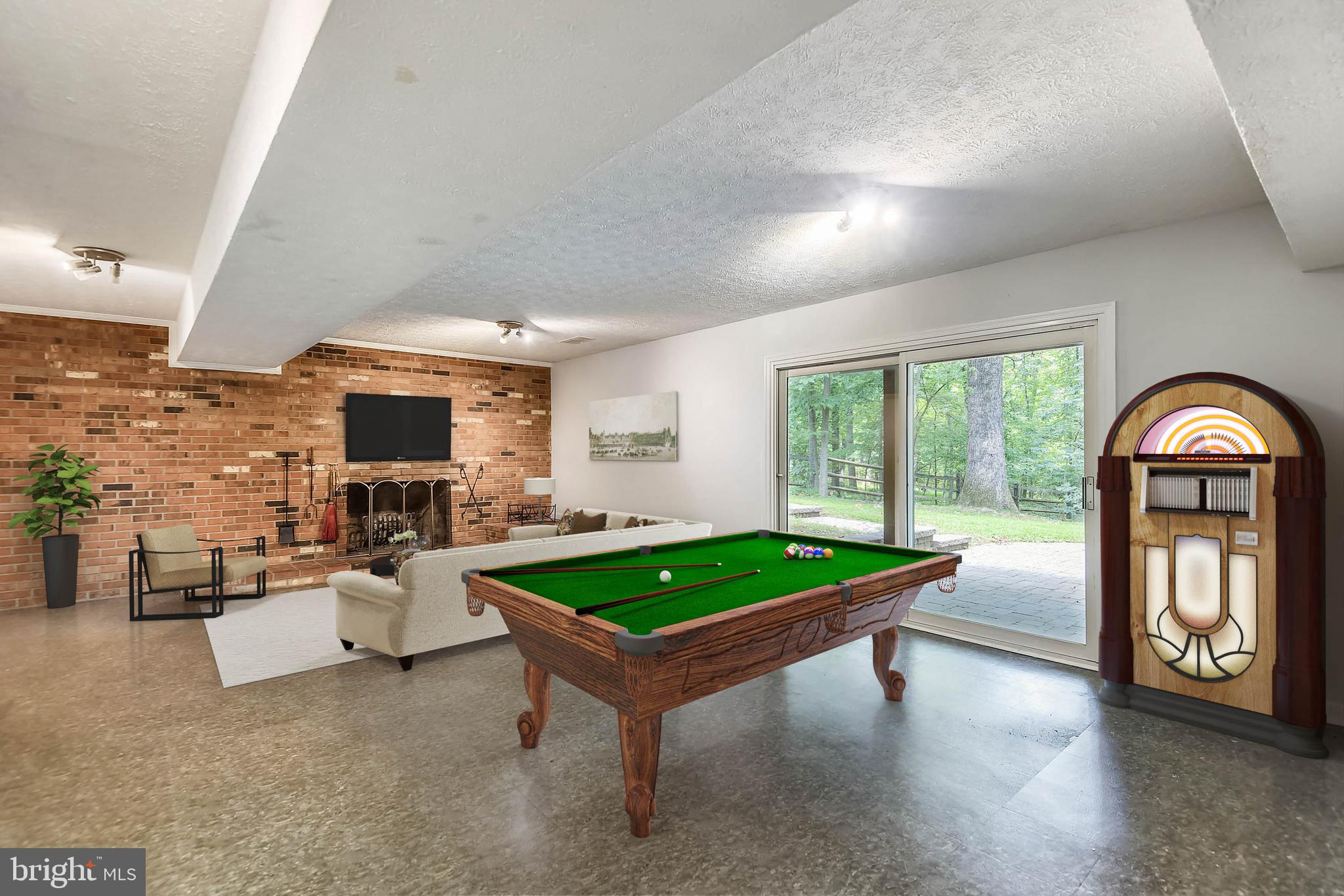 2405 Paddock Lane Reston, VA 20191 - Photo 29 of 50 Walk out lower level to huge patio