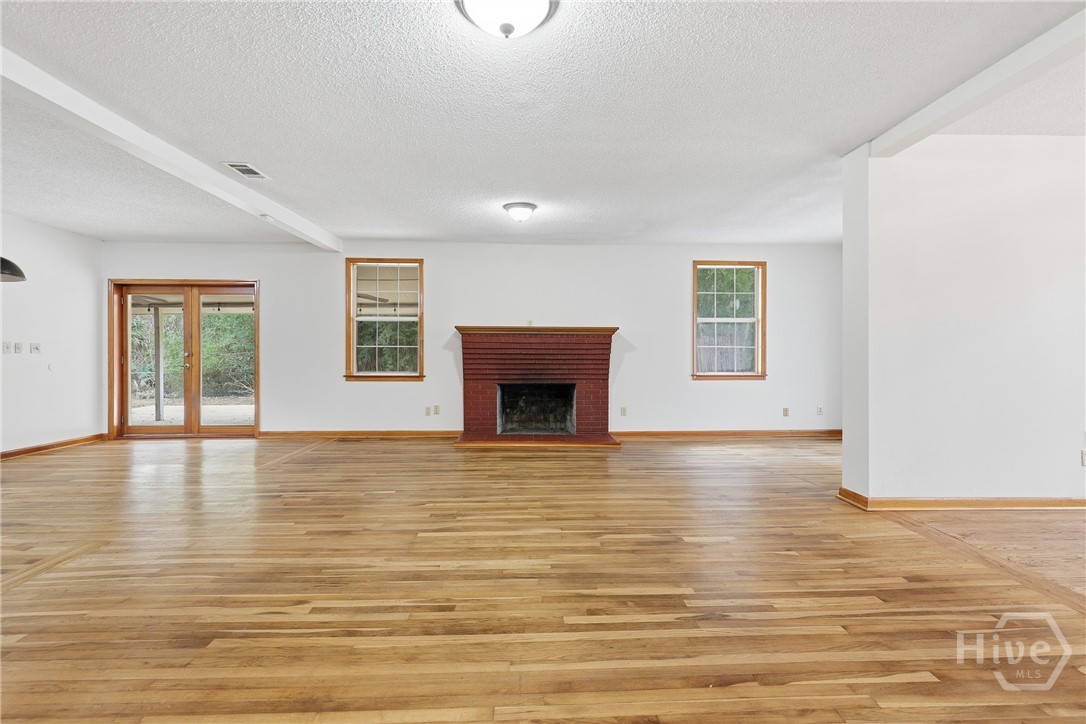 1112 Dean Forest Road Savannah, GA 31405 - Photo 5 of 42