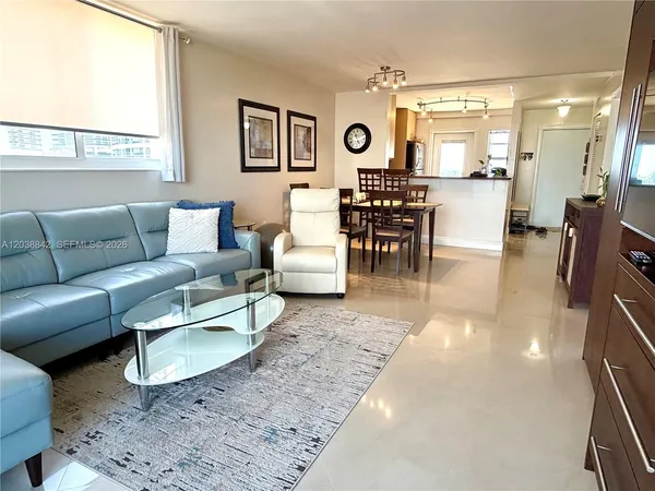 $1,850 | 1893 South Ocean Drive, Unit 612, Hallandale Beach, FL 33009