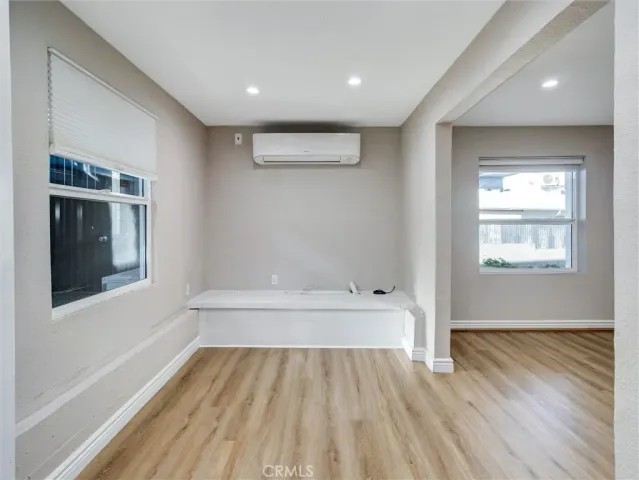 $1,900 | 985 Dexter Street, Los Angeles, CA 90042