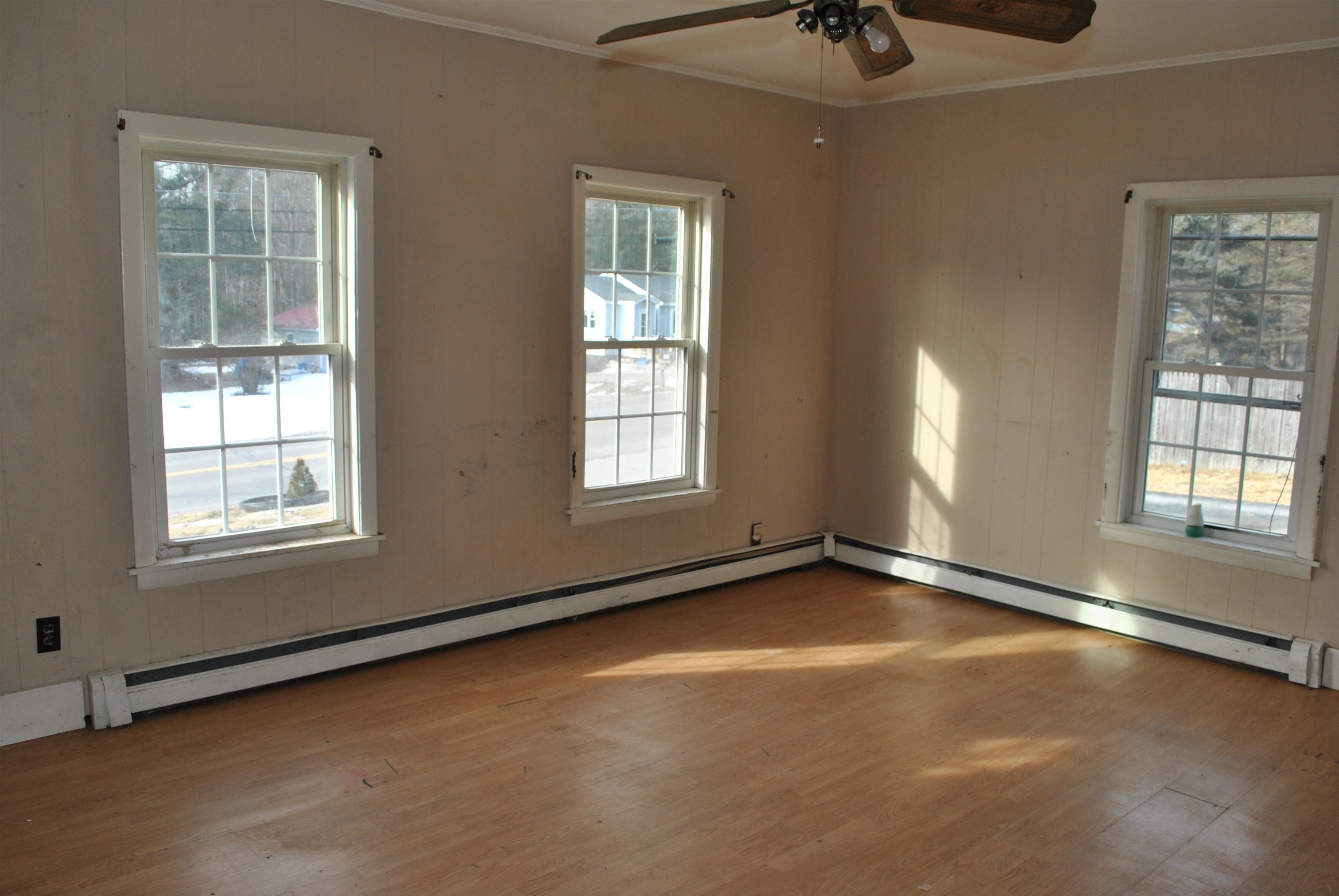 195 Spring Street Farmington, NH 03835 - Photo 15 of 21
