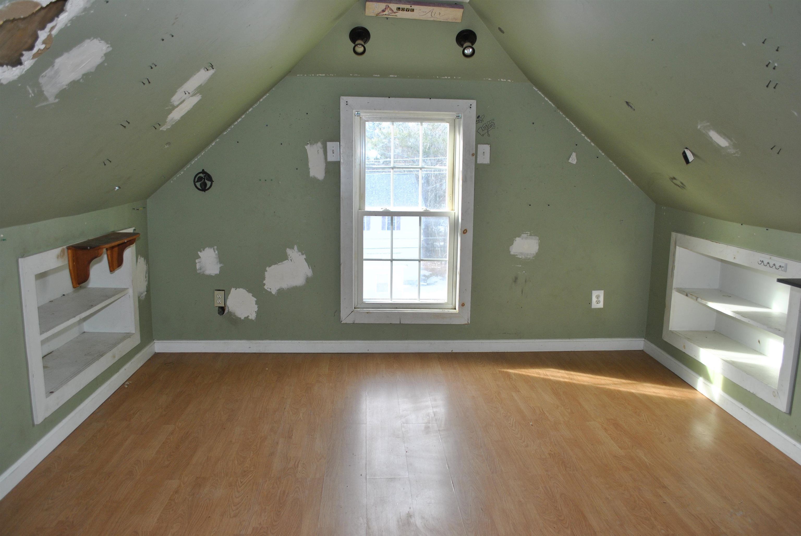 195 Spring Street Farmington, NH 03835 - Photo 6 of 21