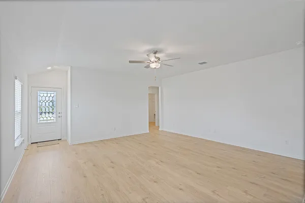 $2,165 | 14713 Wahlbergs Way, Elgin, TX 78621