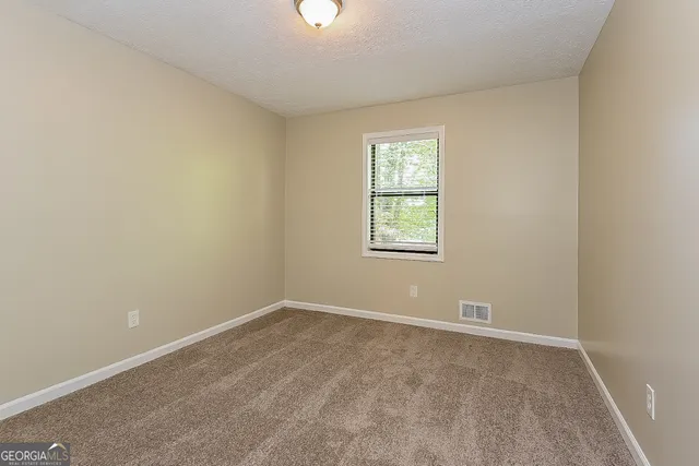 $1,820 | 8050 Sumit Wood Drive Northwest, Kennesaw, GA 30152