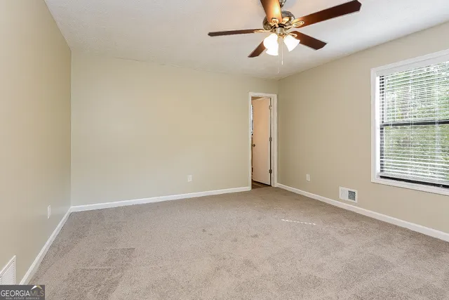 $1,820 | 8050 Sumit Wood Drive Northwest, Kennesaw, GA 30152