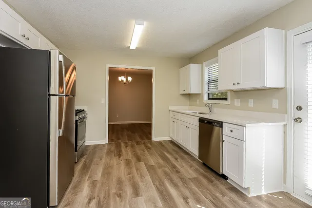 $1,820 | 8050 Sumit Wood Drive Northwest, Kennesaw, GA 30152