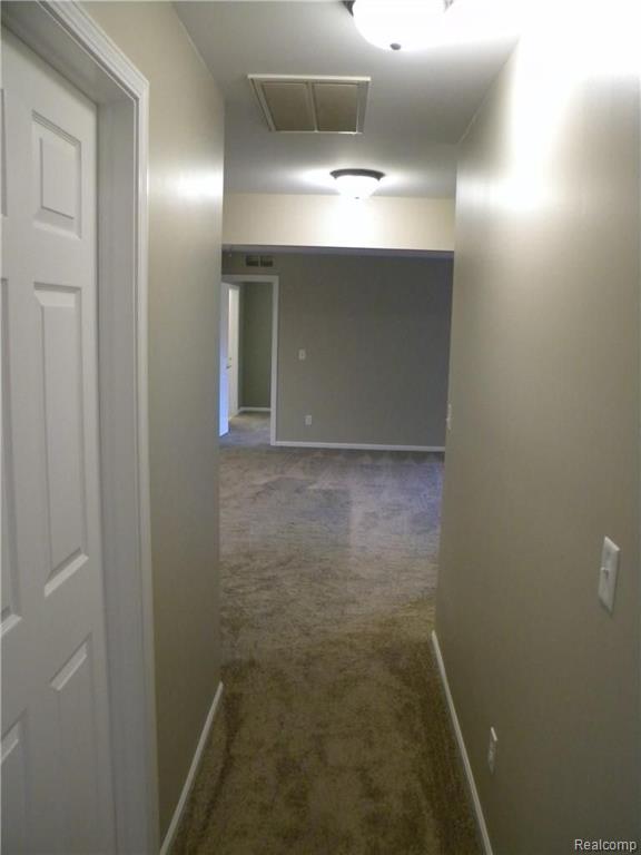 3585 Oakmonte Boulevard, Unit 58 Rochester, MI 48306 - Photo 28 of 43