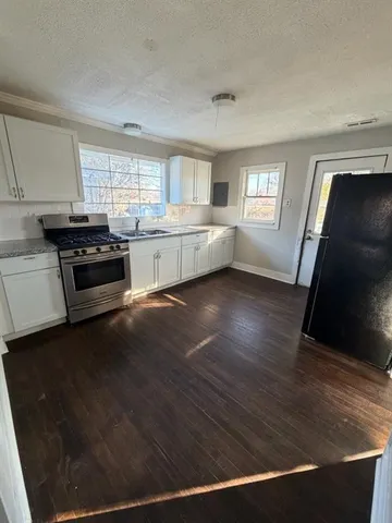 $98,000 | 1006 West Cliff Street, St. Joseph, MO 64504