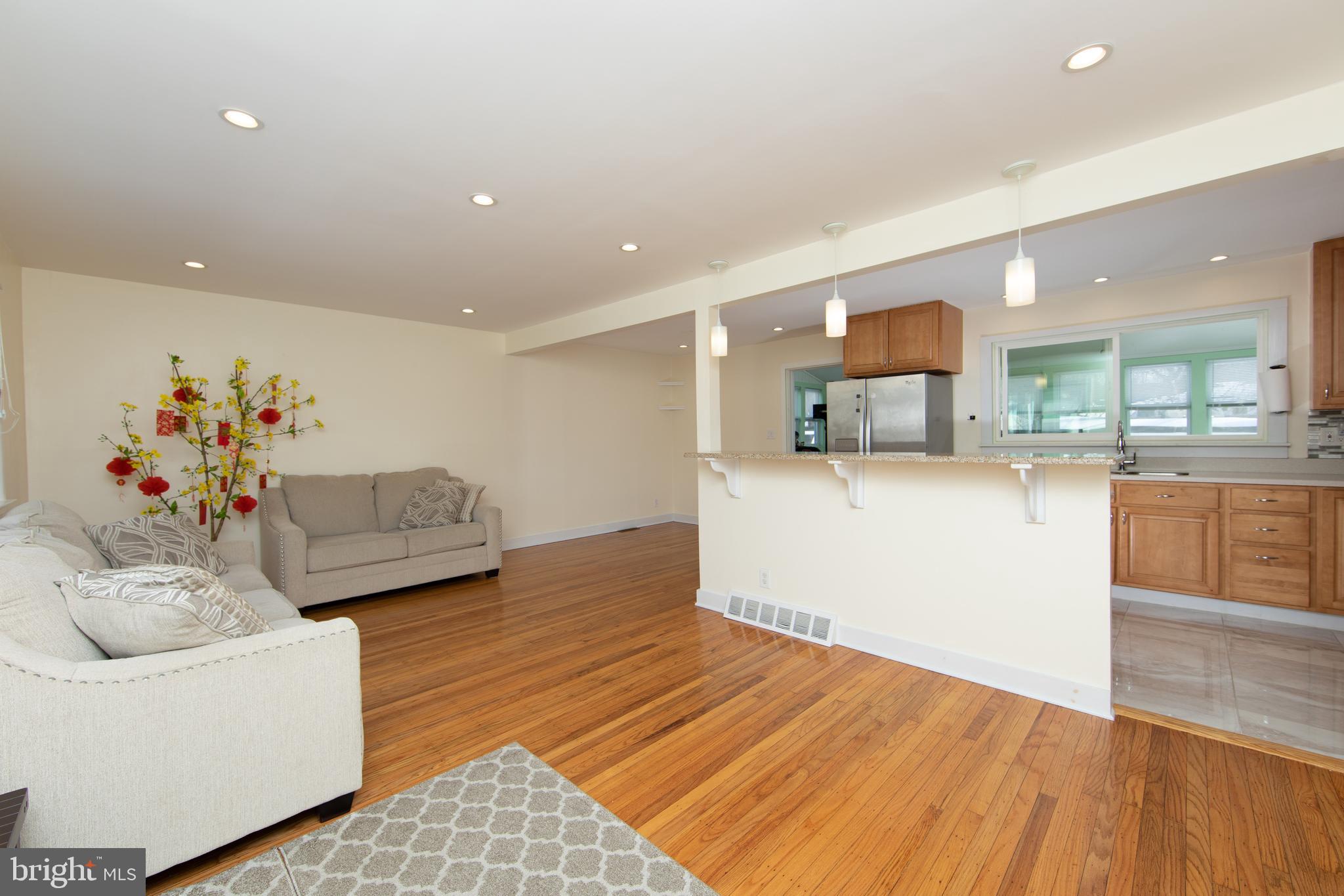 509 Lee Ann Road Cherry Hill, NJ 08034 - Photo 1 of 36 Gallery Image 1
