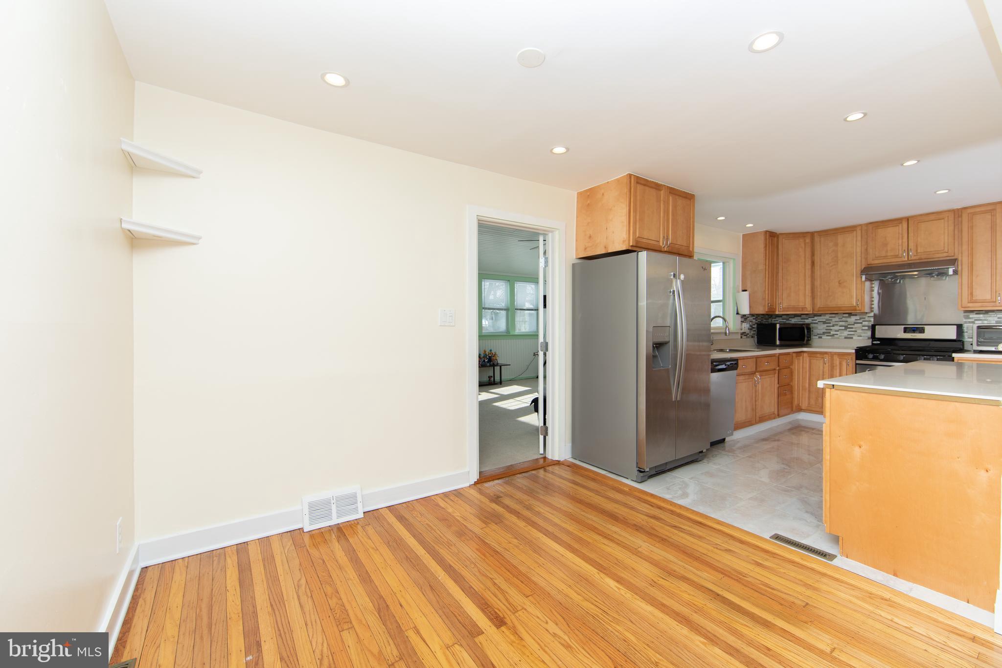 509 Lee Ann Road Cherry Hill, NJ 08034 - Photo 5 of 36 Gallery Image 5
