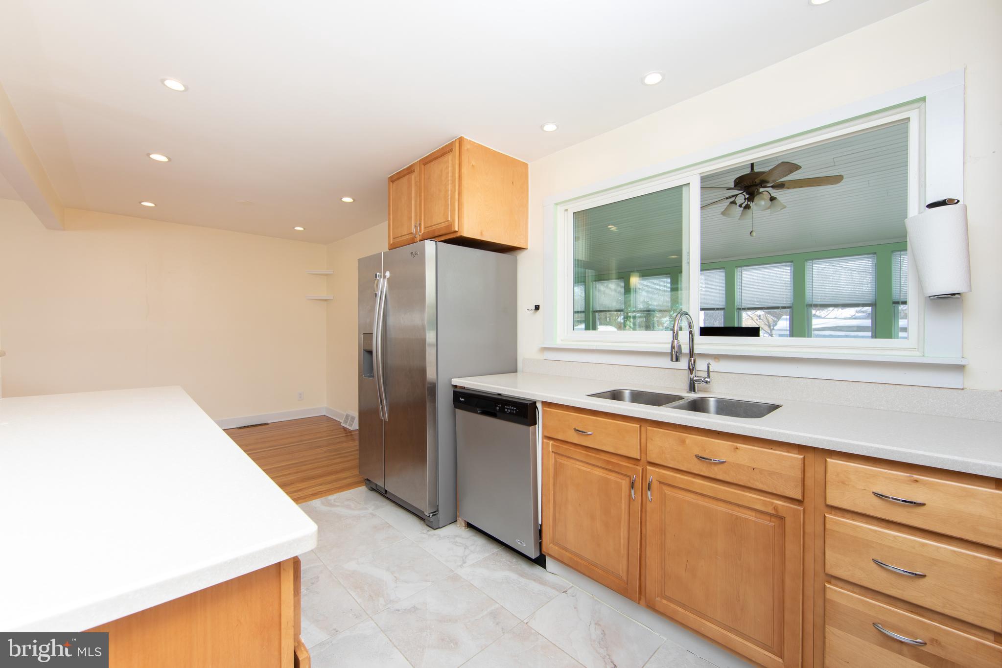 509 Lee Ann Road Cherry Hill, NJ 08034 - Photo 8 of 36 Gallery Image 8