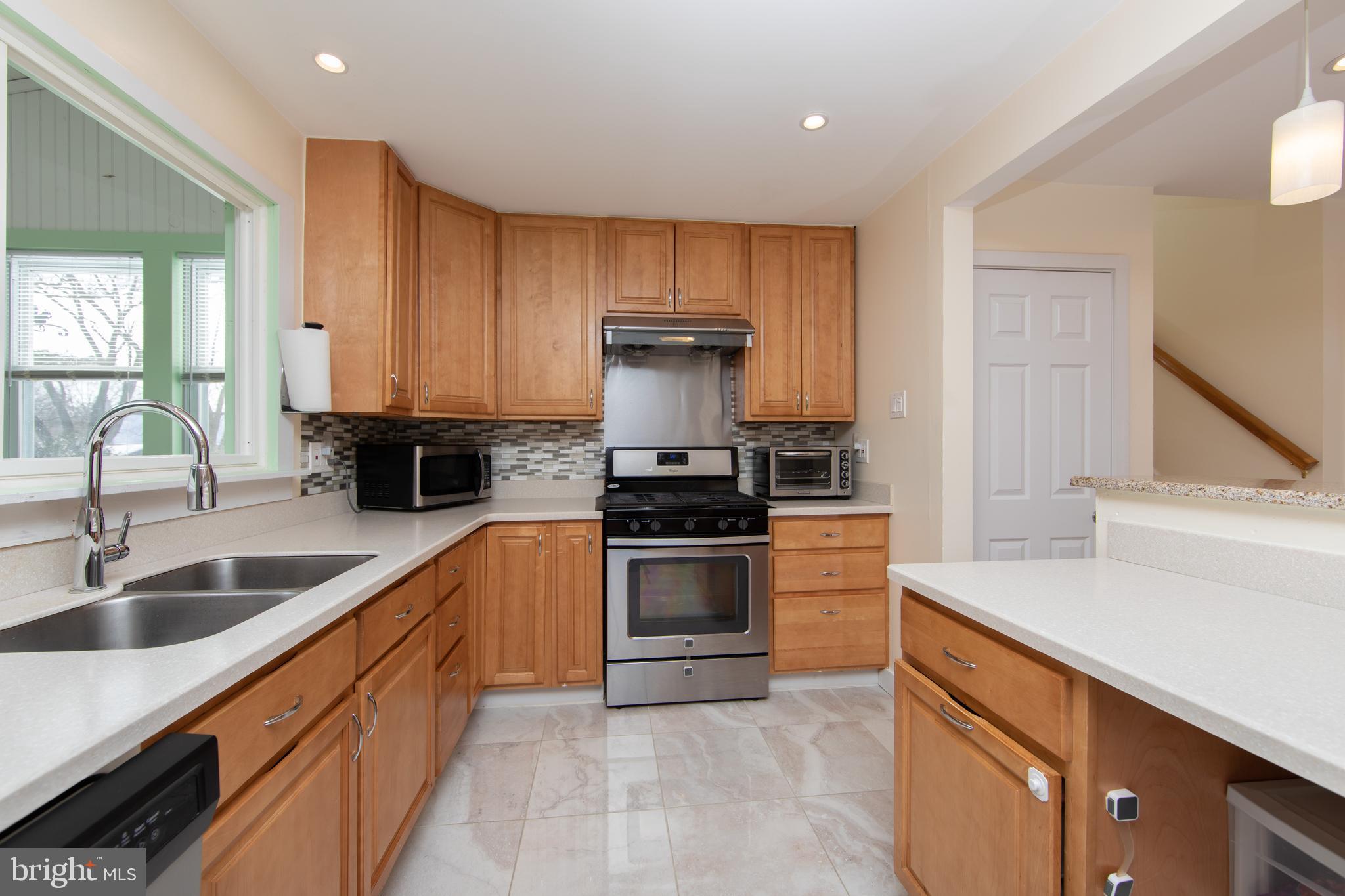 509 Lee Ann Road Cherry Hill, NJ 08034 - Photo 10 of 36 Gallery Image 10