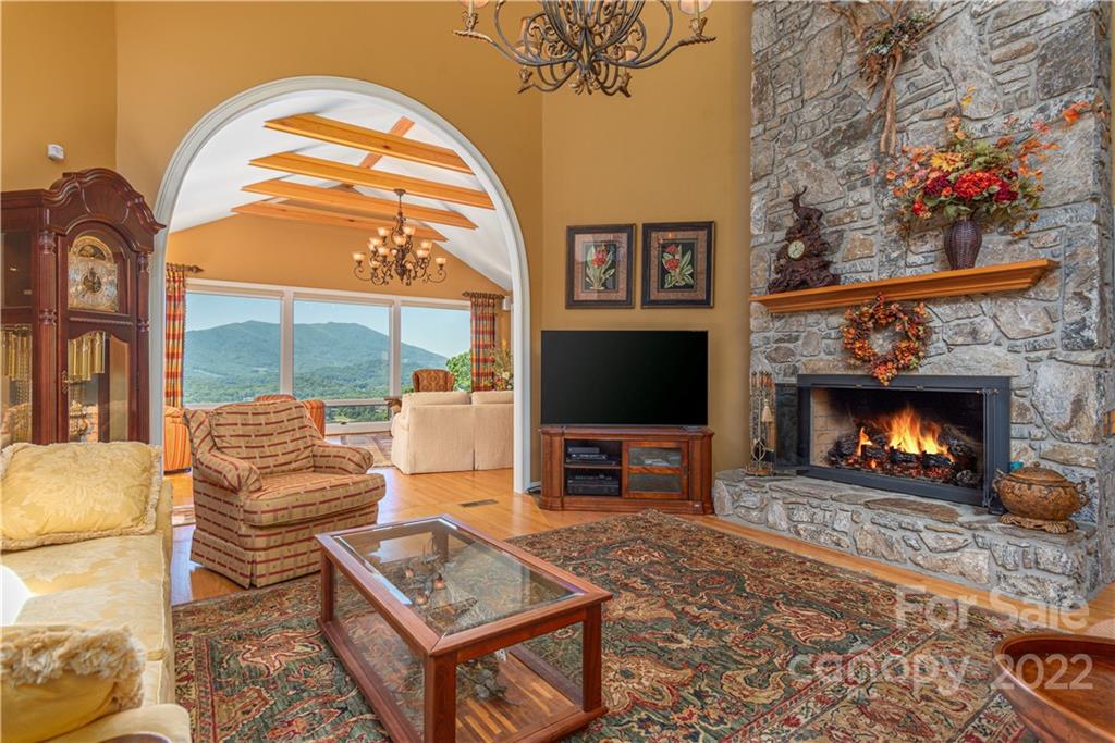 1044 Laurel Ridge Drive Waynesville, NC 28786 - Photo 11 of 45 Gallery Image 11