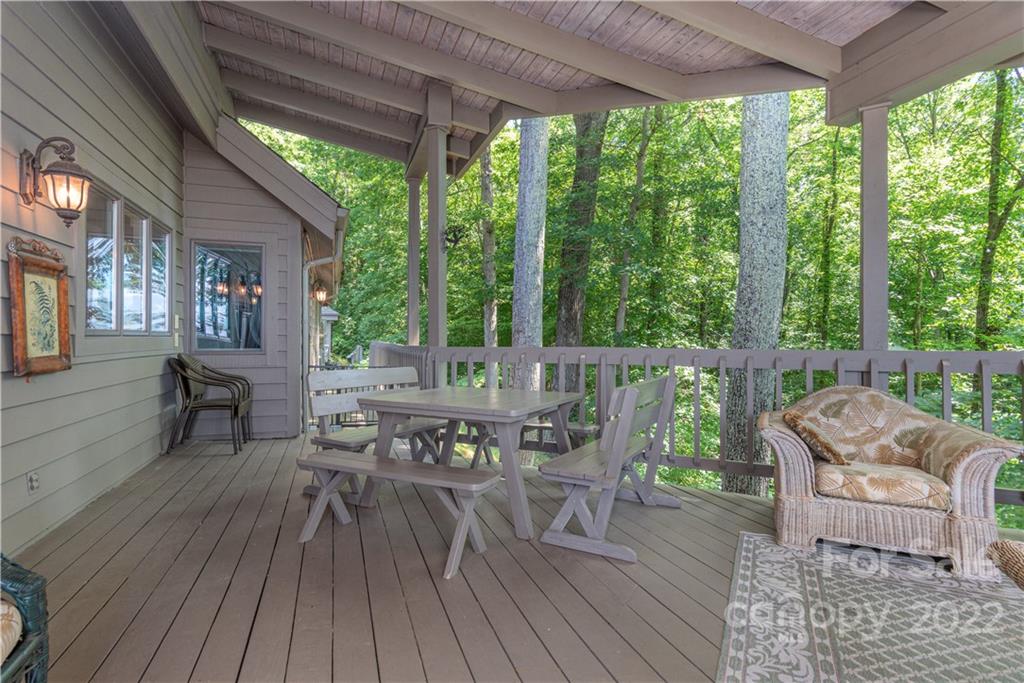 1044 Laurel Ridge Drive Waynesville, NC 28786 - Photo 19 of 45 Gallery Image 19