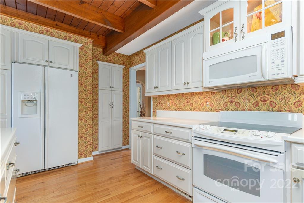 1044 Laurel Ridge Drive Waynesville, NC 28786 - Photo 24 of 45 Gallery Image 24