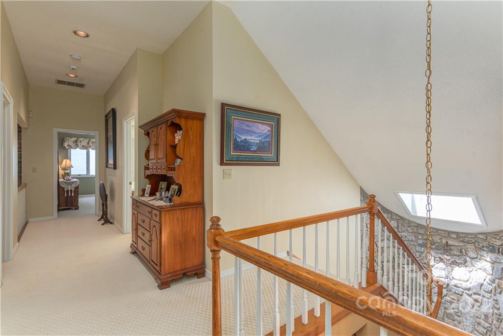 1044 Laurel Ridge Drive Waynesville, NC 28786 - Photo 36 of 45 Gallery Image 36