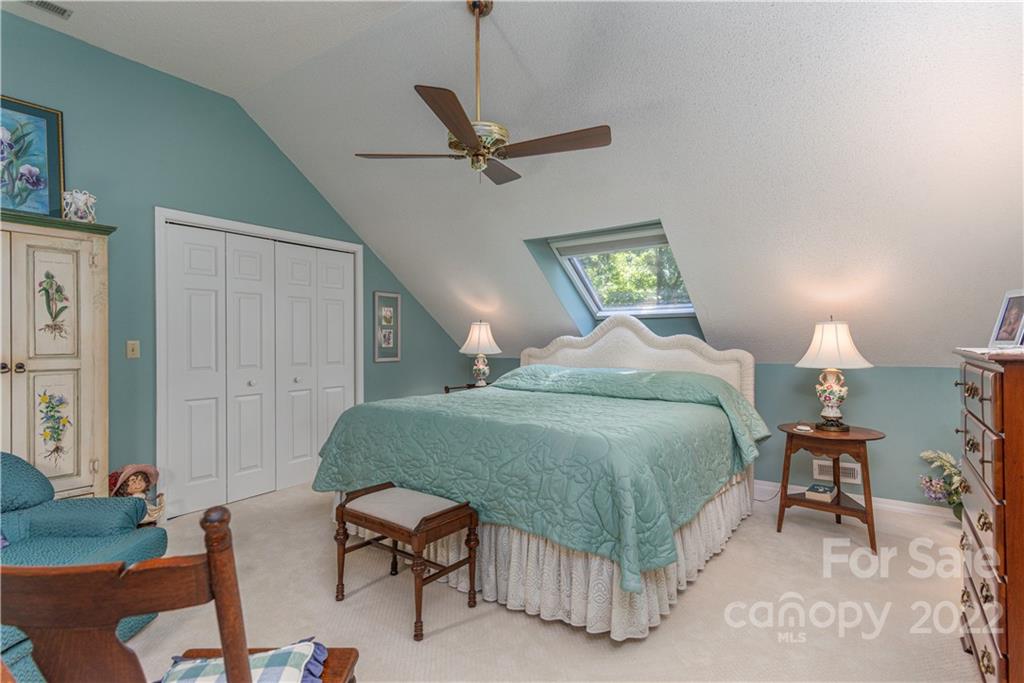 1044 Laurel Ridge Drive Waynesville, NC 28786 - Photo 41 of 45 Gallery Image 41