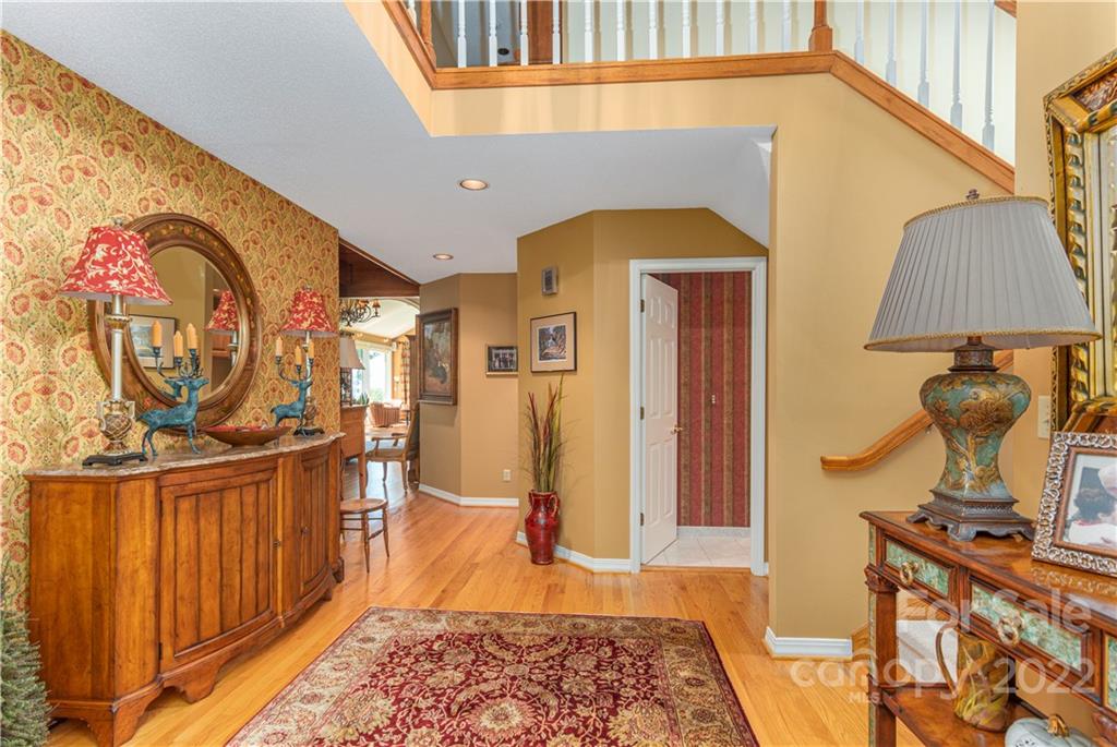 1044 Laurel Ridge Drive Waynesville, NC 28786 - Photo 9 of 45 Gallery Image 9