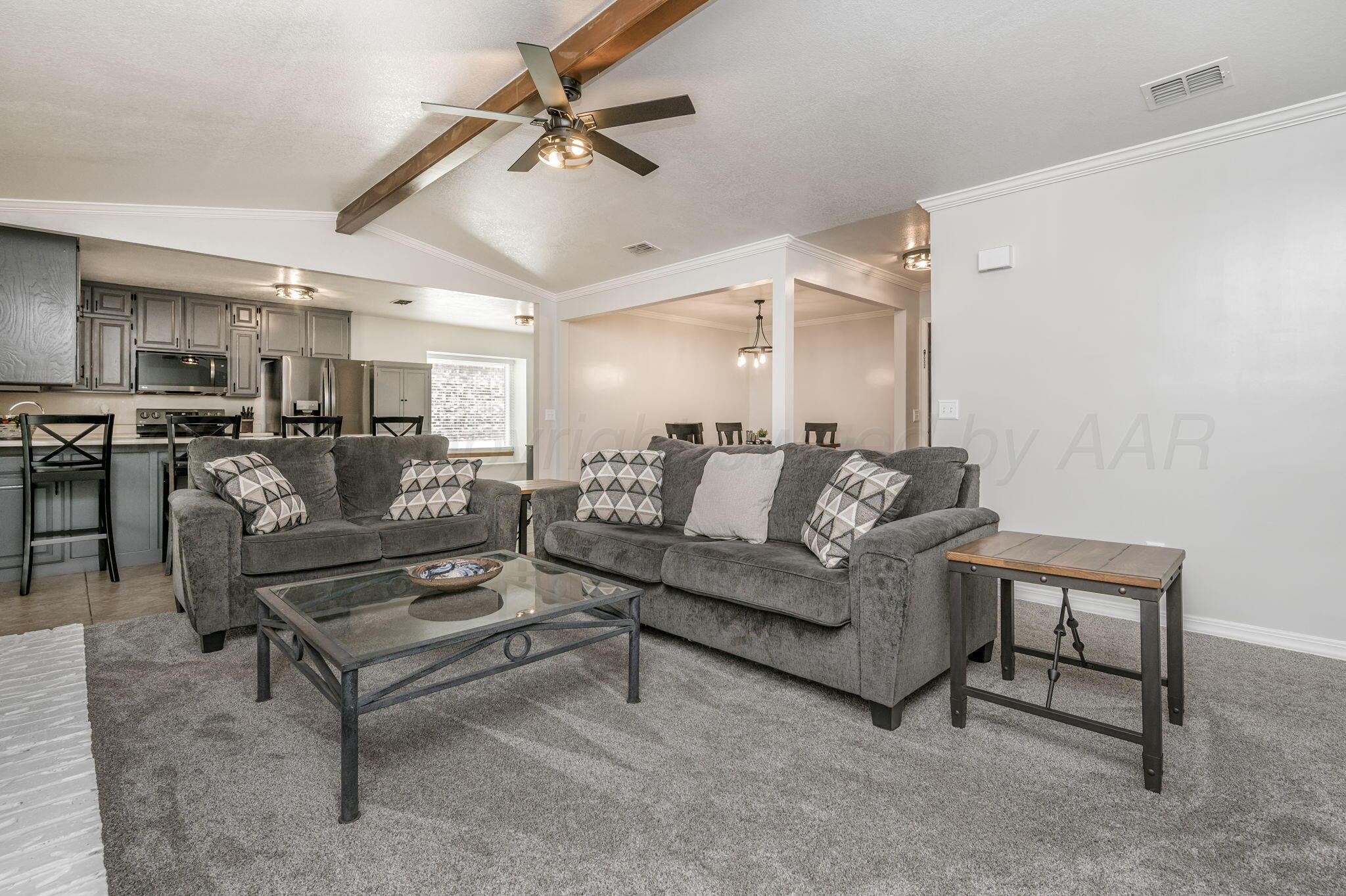 106 Del Norte Fritch, TX 79036 - Photo 9 of 21 a living room with furniture and kitchen view