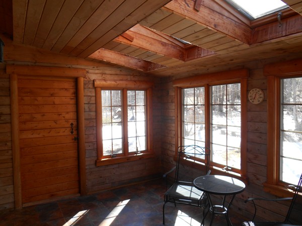 206 County Road Woodstock, CT 06281 - Photo 17 of 24 a living room with furniture and a window