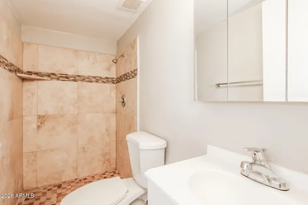 $370,000 | 6402 South 44th Street, Phoenix, AZ 85042