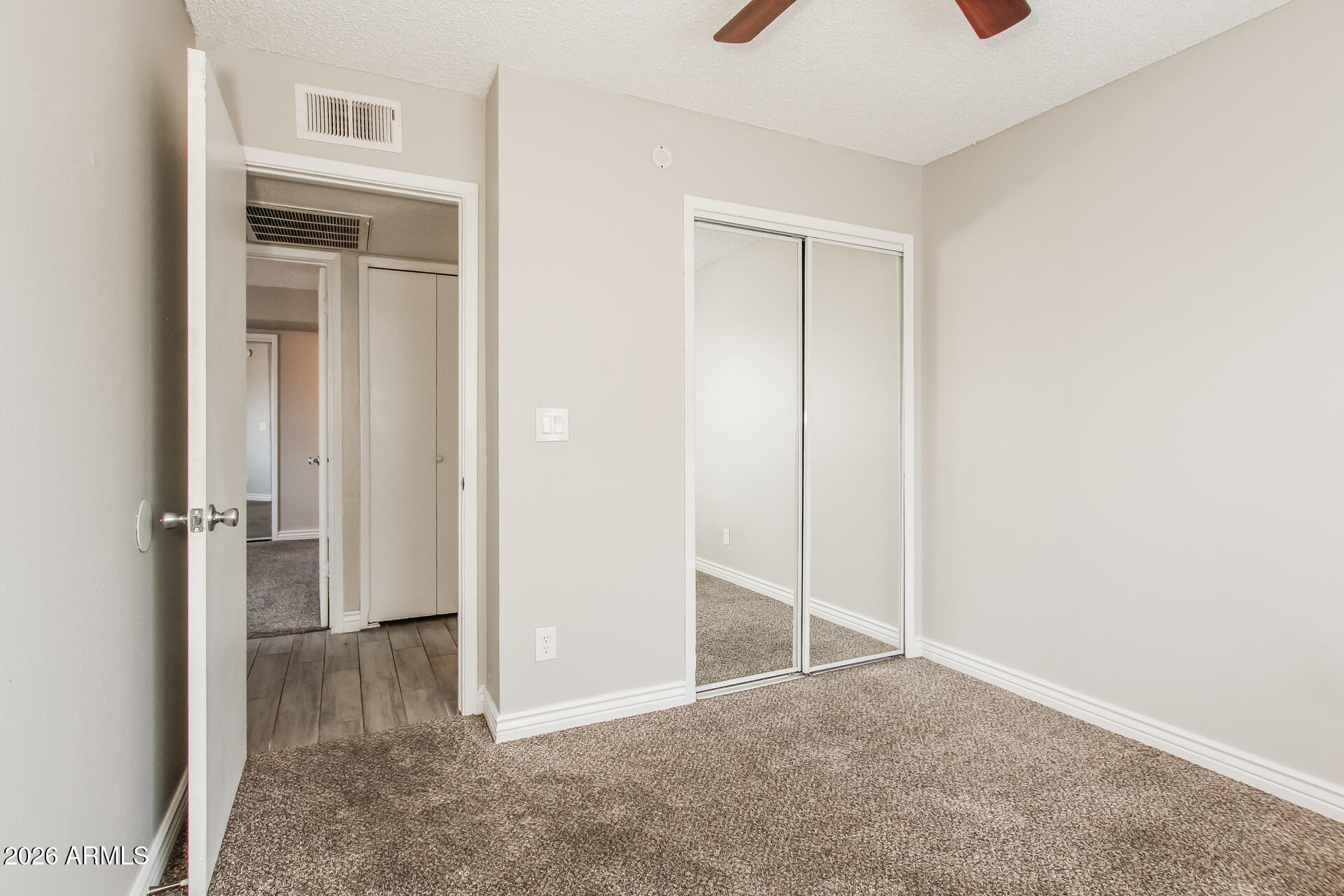 6402 South 44th Street Phoenix, AZ 85042 - Photo 16 of 20