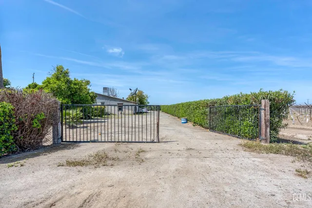 $1,050,000 | Undisclosed Address, Delano, CA 93215