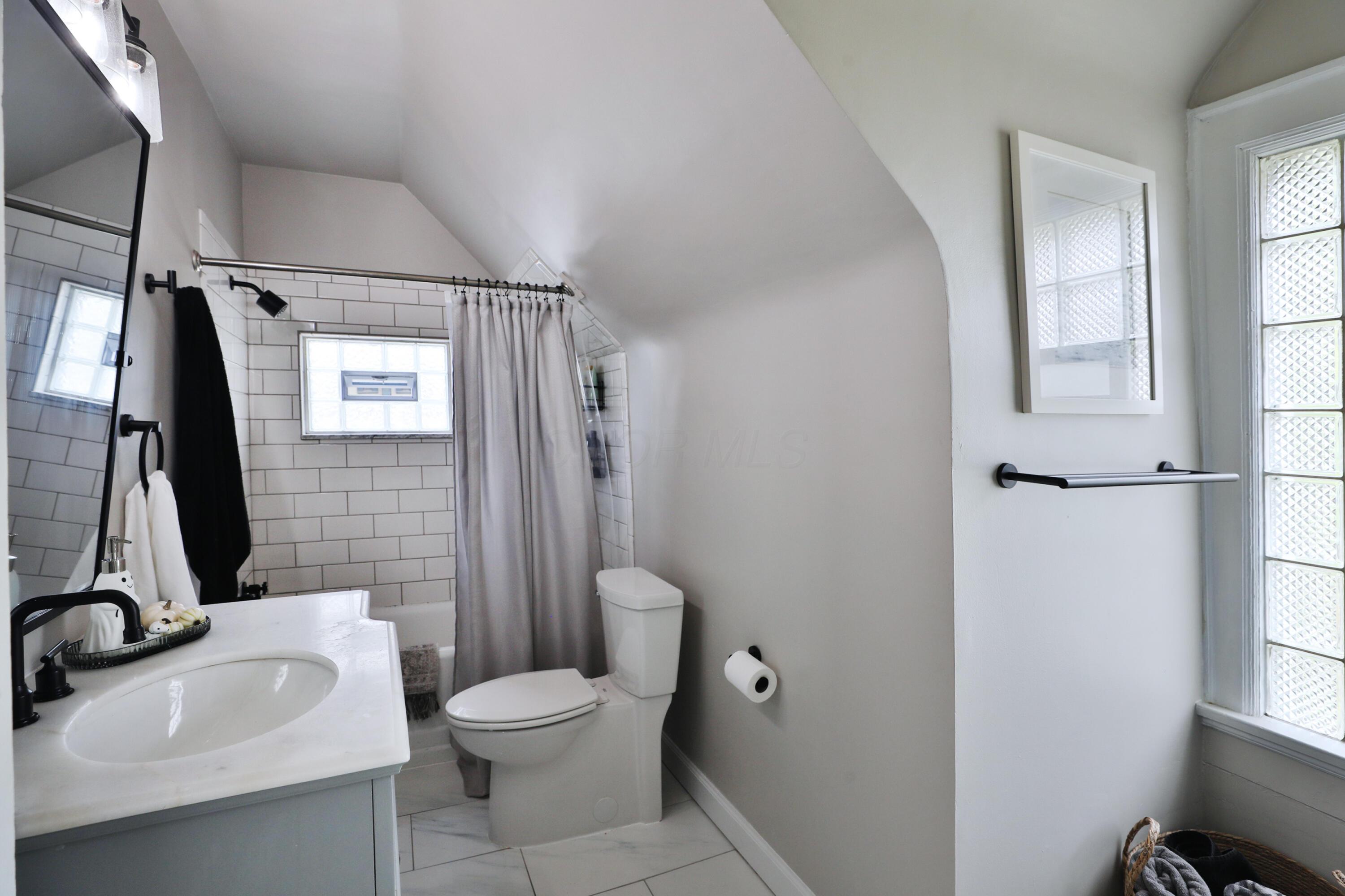 180 Tibet Road Columbus, OH 43202 - Photo 30 of 52 180-Tibet-28