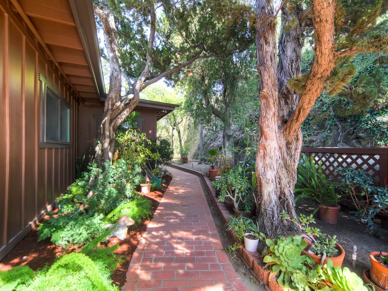 12041 Serena Road Lakeside, CA 92040 - Photo 18 of 25 Gallery Image 18