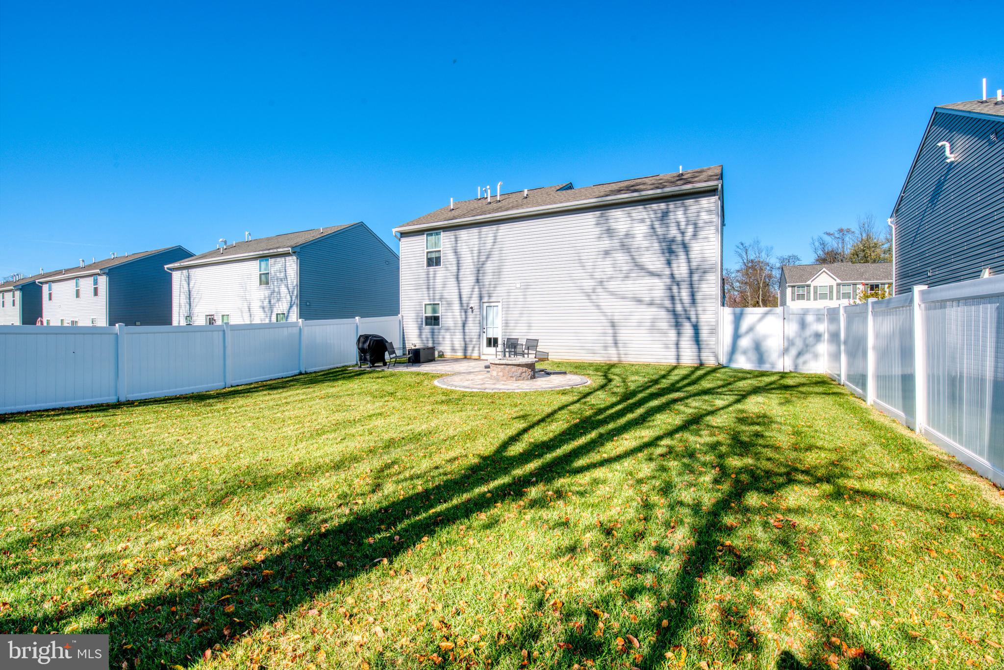 144 Ciseley Drive Sicklerville, NJ 08081 - Photo 4 of 31