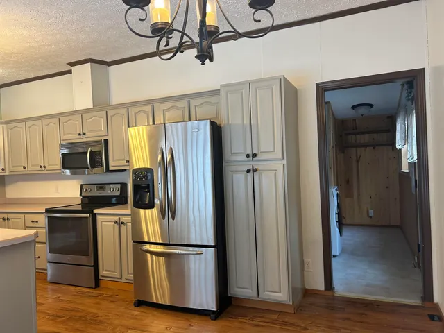 $389,900 | 1302 Old North Shore Road, Duluth, MN 55804