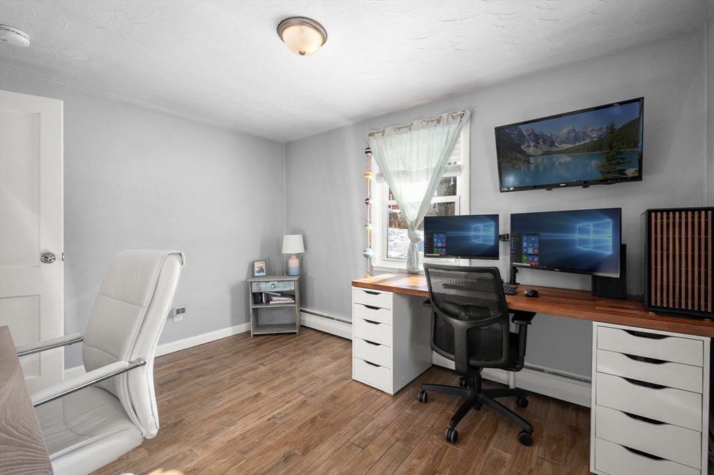 21 Forest Street Peabody, MA 01960 - Photo 9 of 29