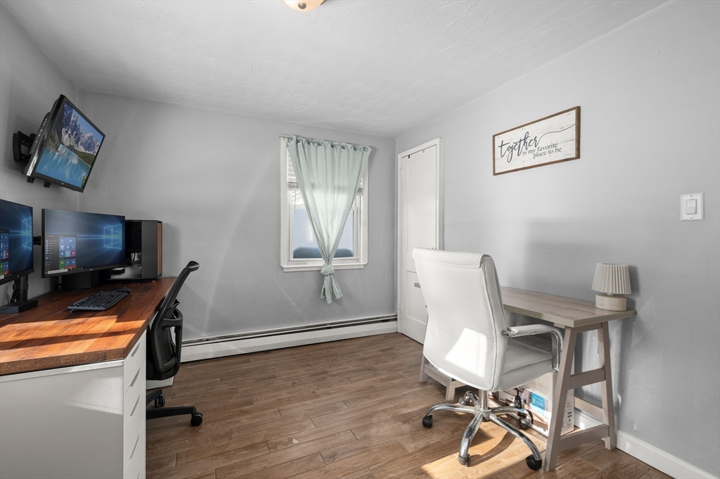 21 Forest Street Peabody, MA 01960 - Photo 10 of 29