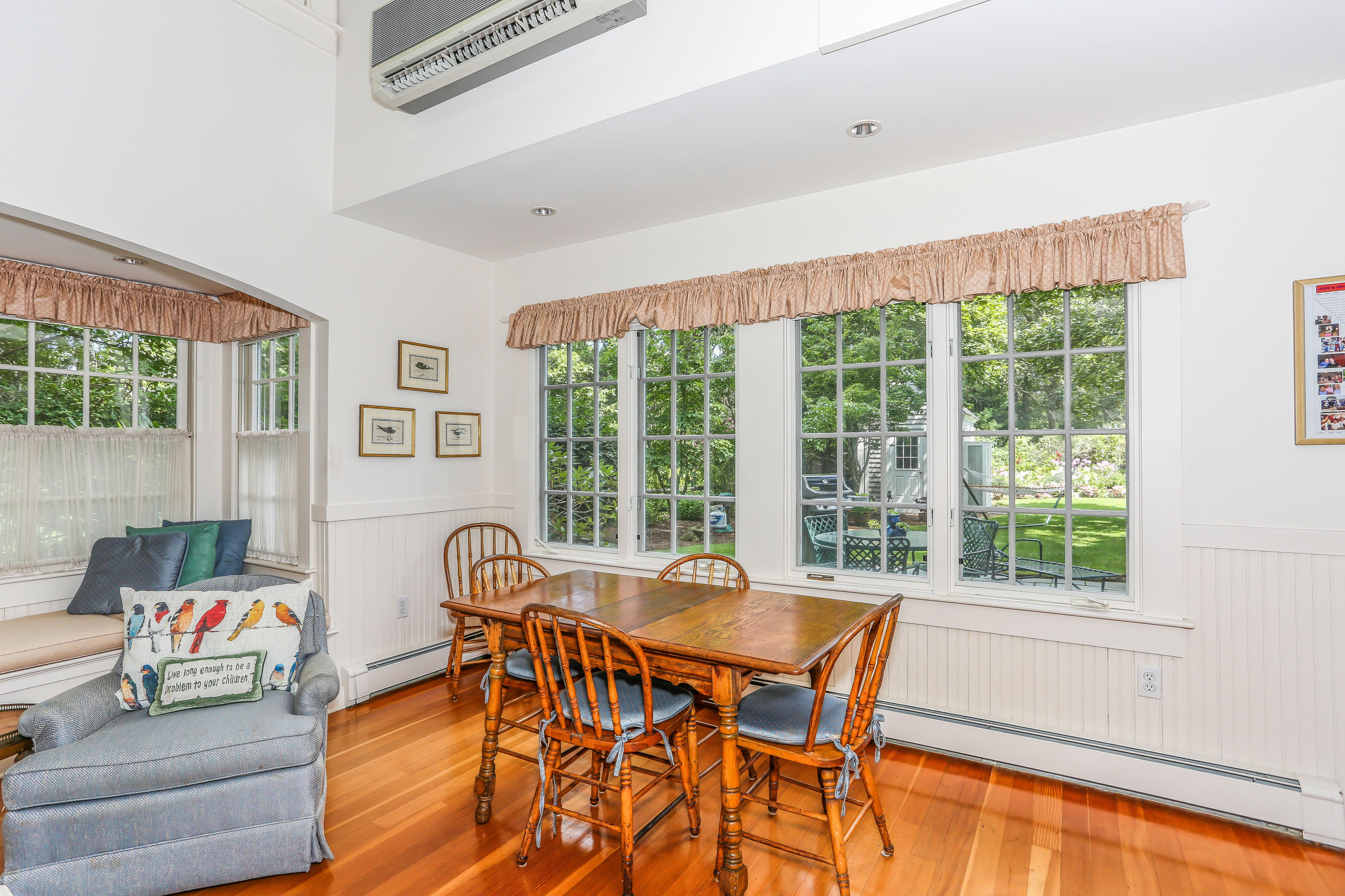 272 Tower Hill Road Osterville, MA 02655 - Photo 10 of 31 272TowerHillLR-10