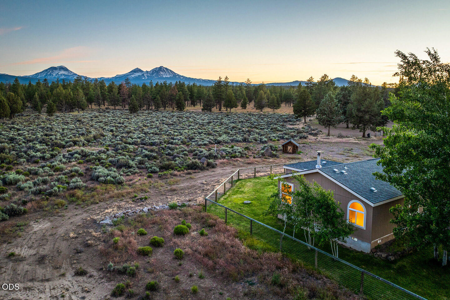 67183 Harrington Loop Road Bend, OR 97703 - Photo 5 of 68