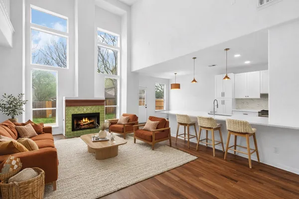 $599,999 | 813 Caribou Ridge Trail, Pflugerville, TX 78660