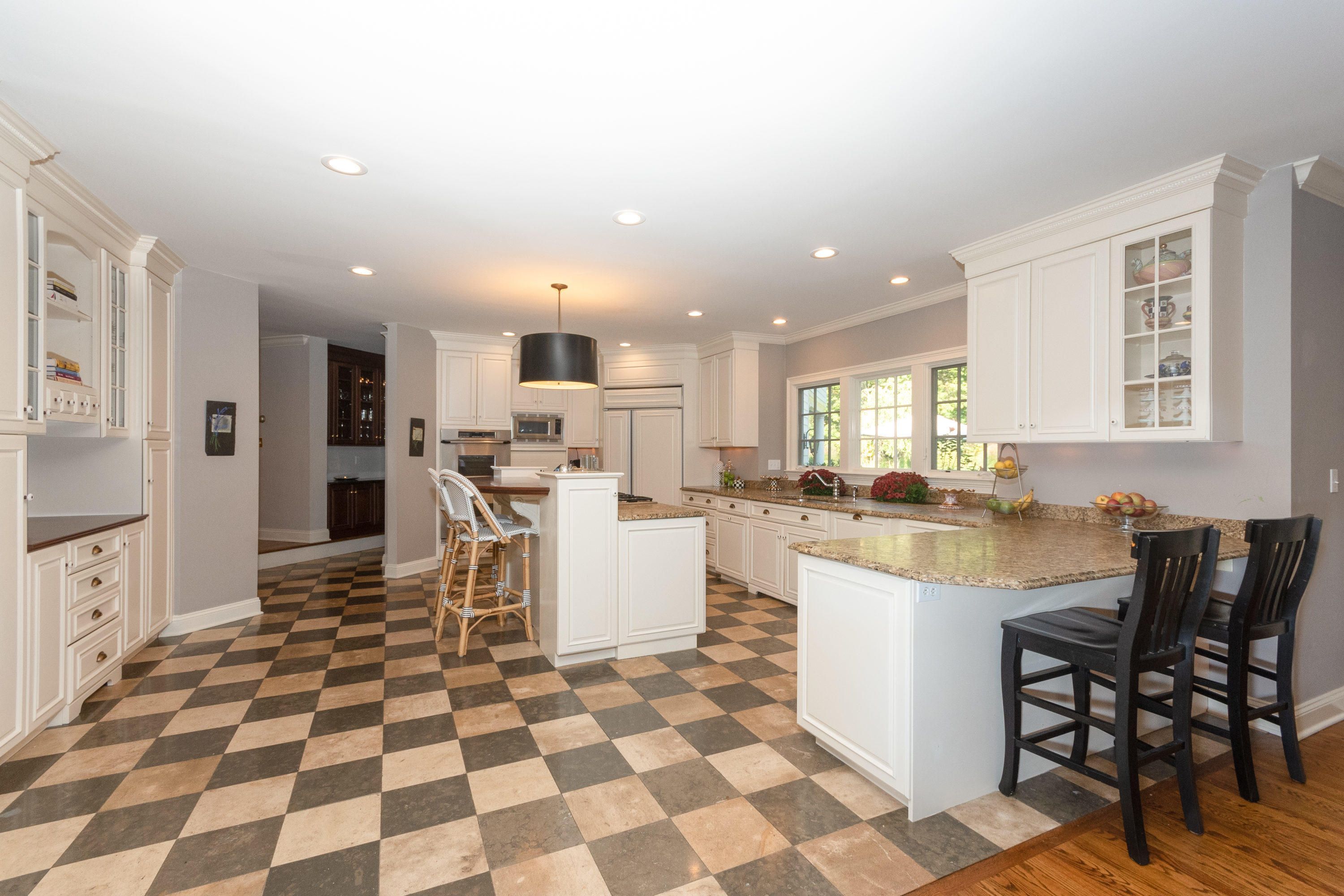 16 Shagbark Road Darien, CT 06820 - Photo 15 of 55 16 Shagbark Rd Darien CT 06820-print-024
