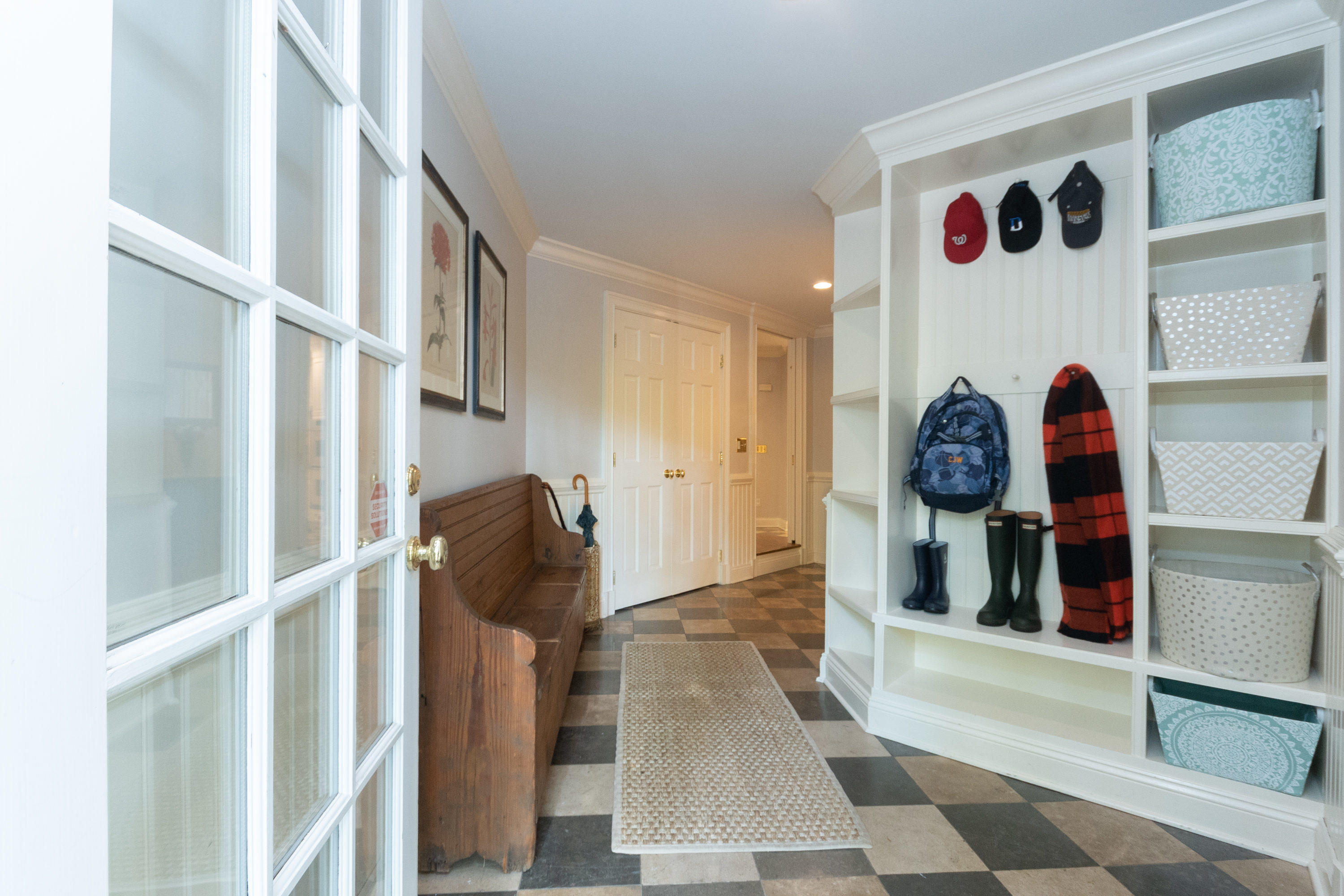 16 Shagbark Road Darien, CT 06820 - Photo 25 of 55 a view of entryway