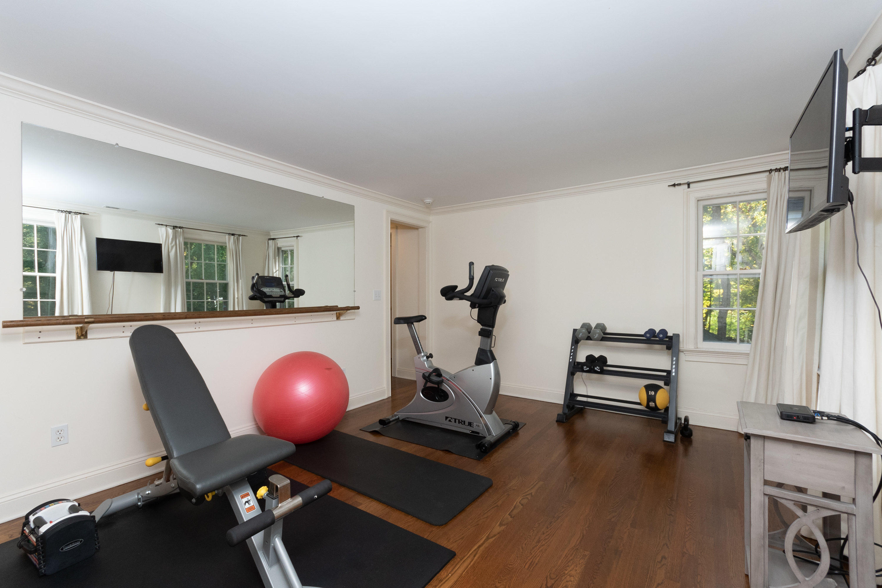 16 Shagbark Road Darien, CT 06820 - Photo 30 of 55 a room with furniture and wooden floor