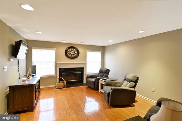 $3,350 | 110 Treymore Court, Pennington, NJ 08534